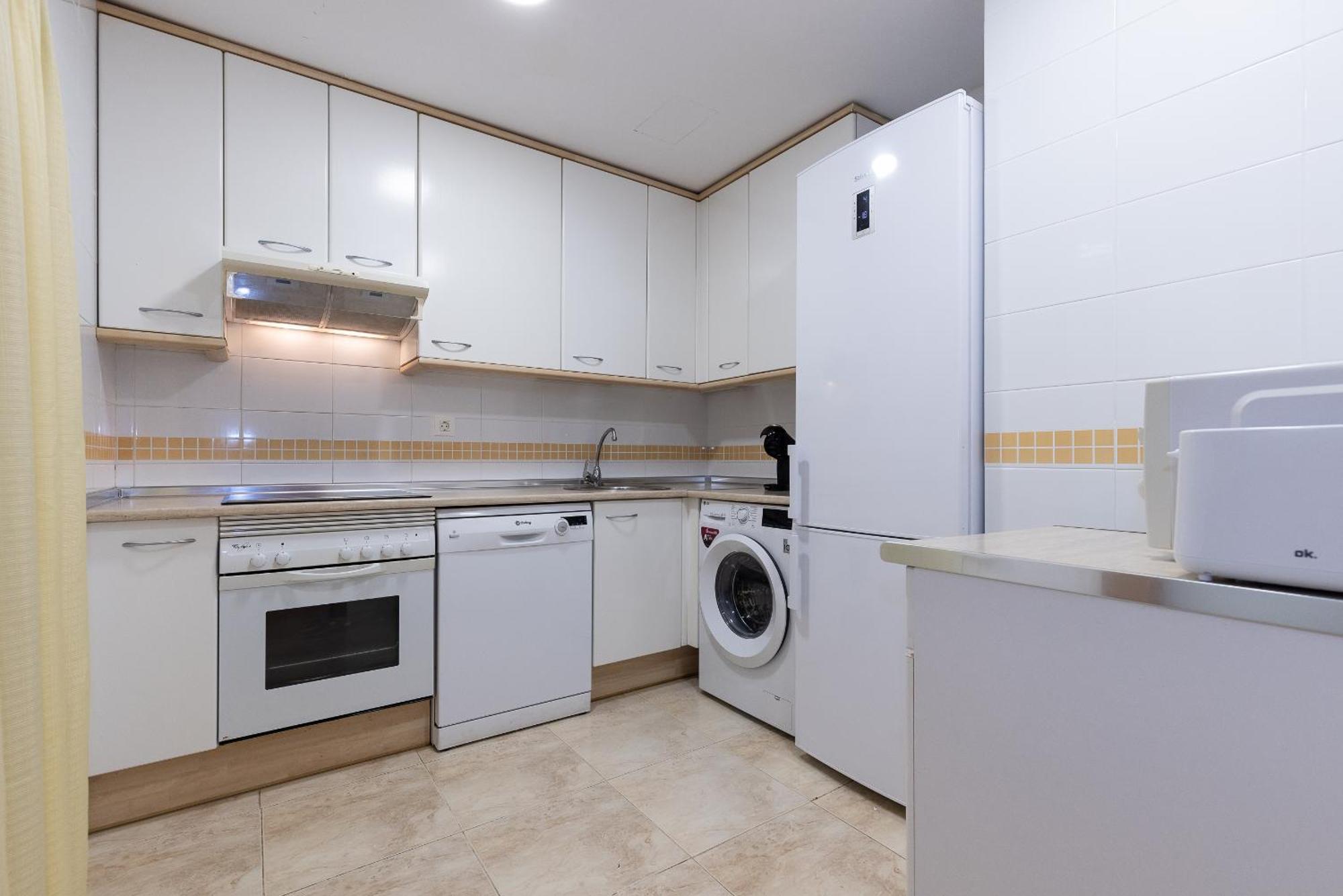 Uhc Golden Pineda Apartments La Pineda Eksteriør bilde