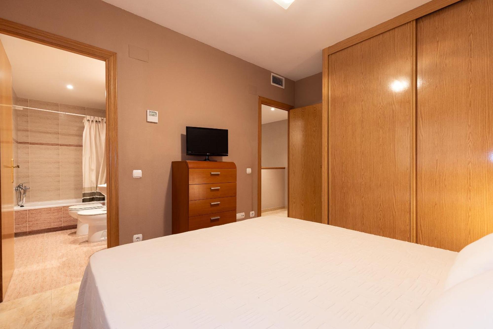 Uhc Golden Pineda Apartments La Pineda Eksteriør bilde