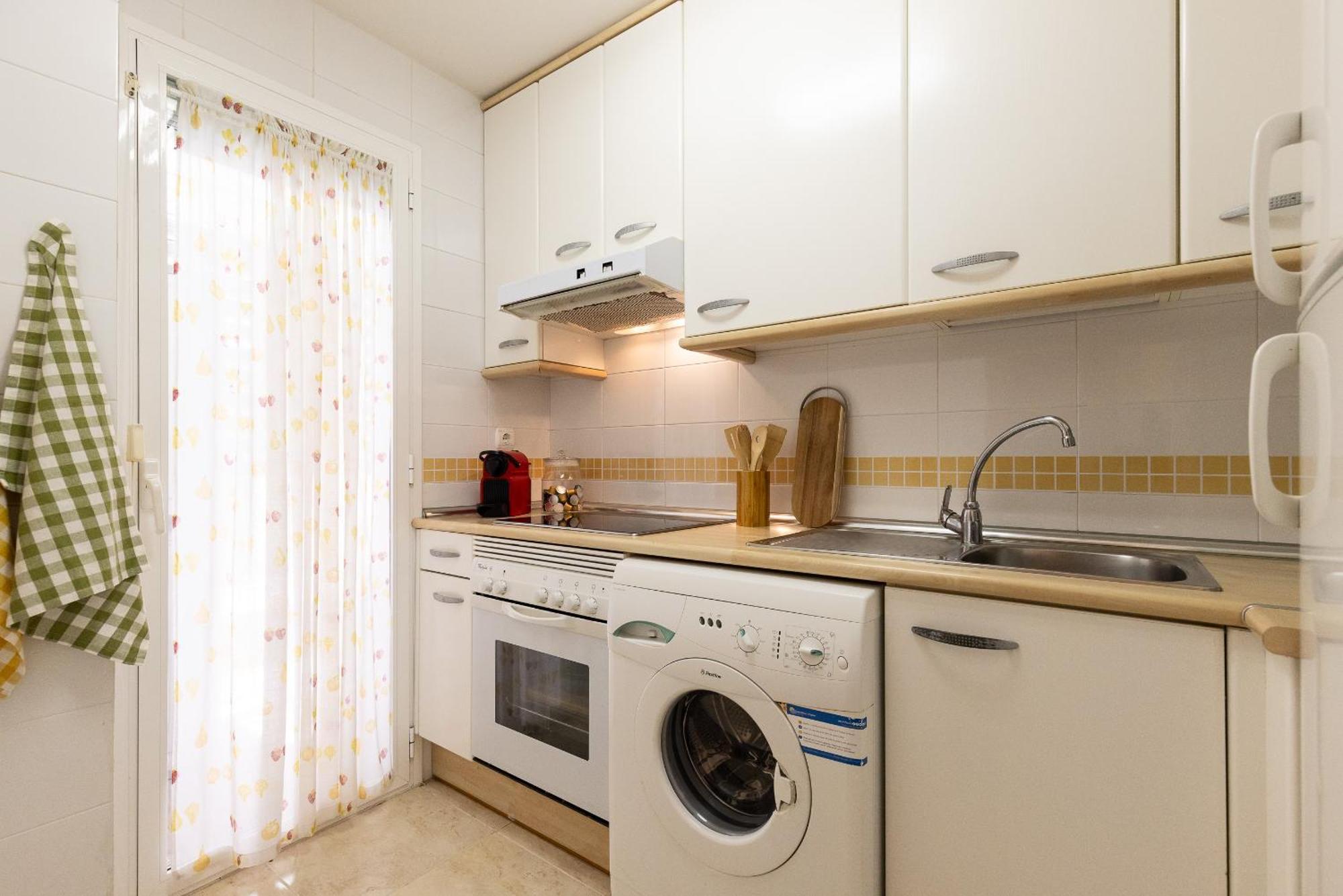 Uhc Golden Pineda Apartments La Pineda Eksteriør bilde
