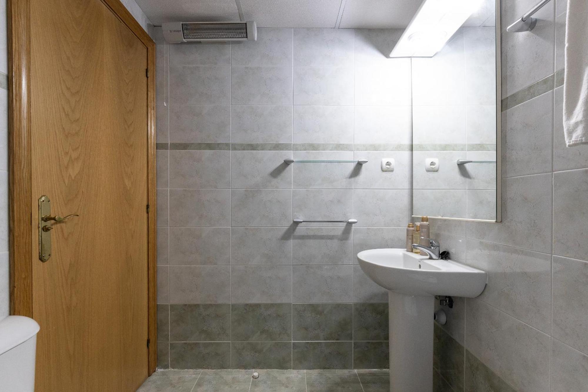 Uhc Golden Pineda Apartments La Pineda Rom bilde