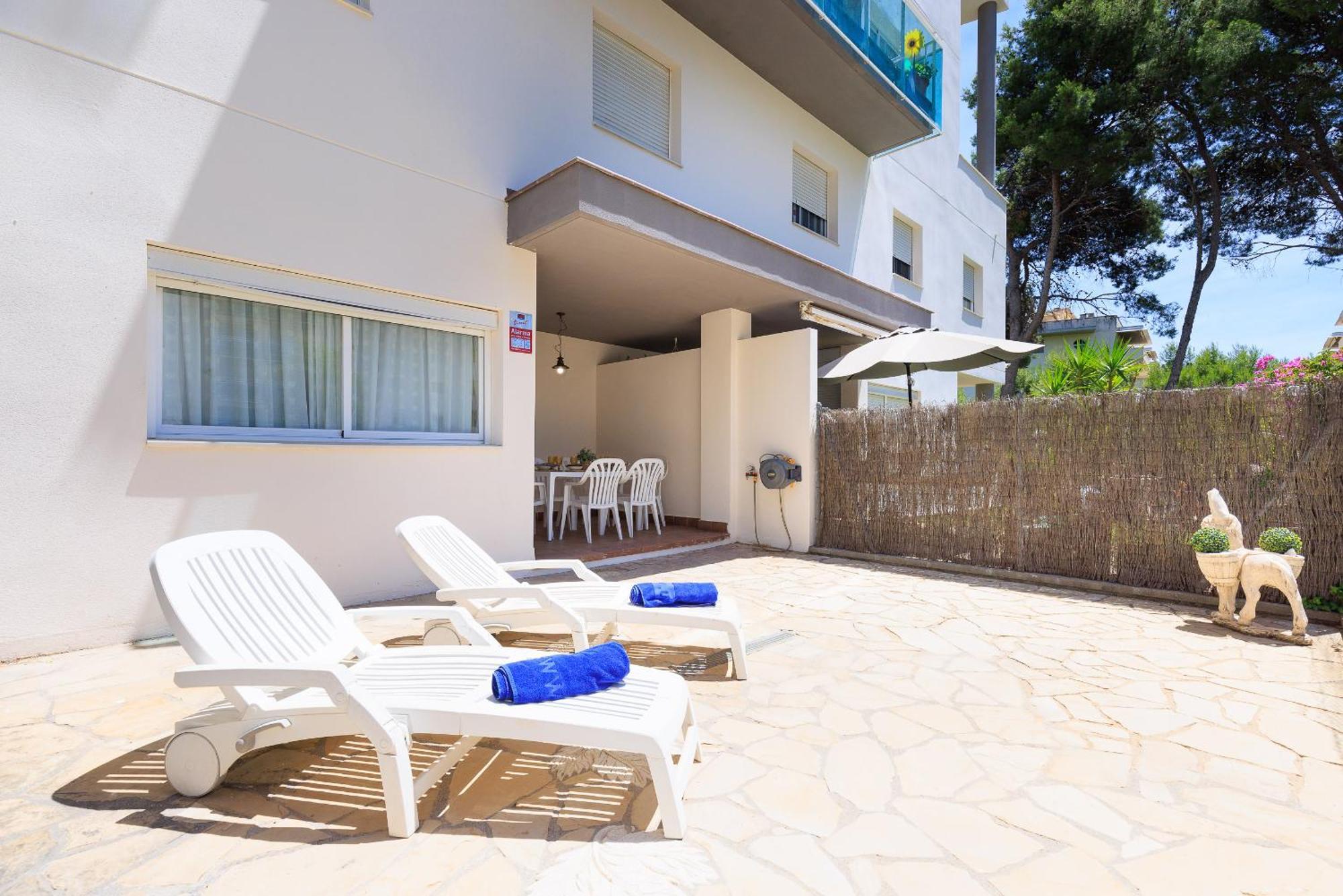 Uhc Golden Pineda Apartments La Pineda Eksteriør bilde