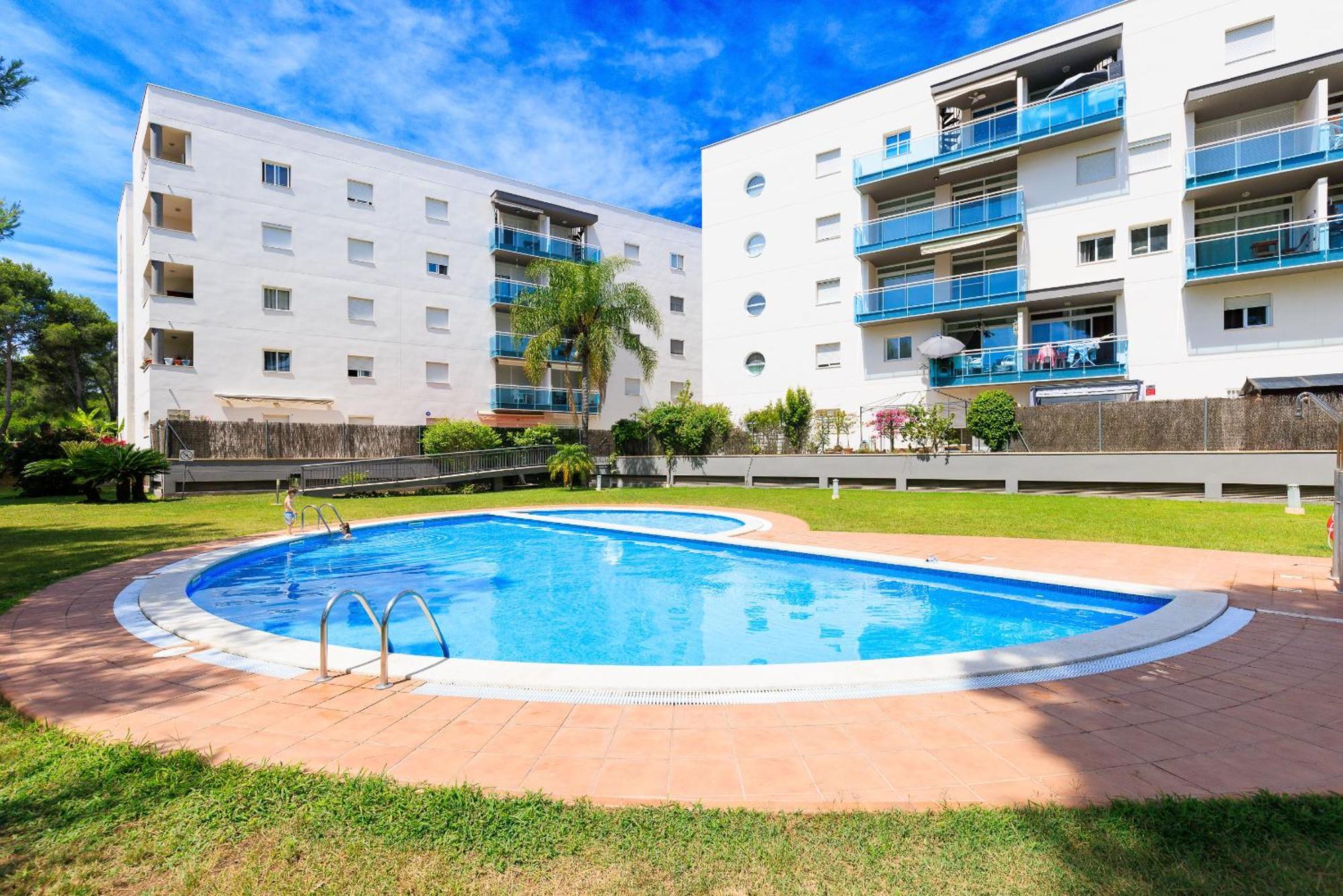 Uhc Golden Pineda Apartments La Pineda Eksteriør bilde